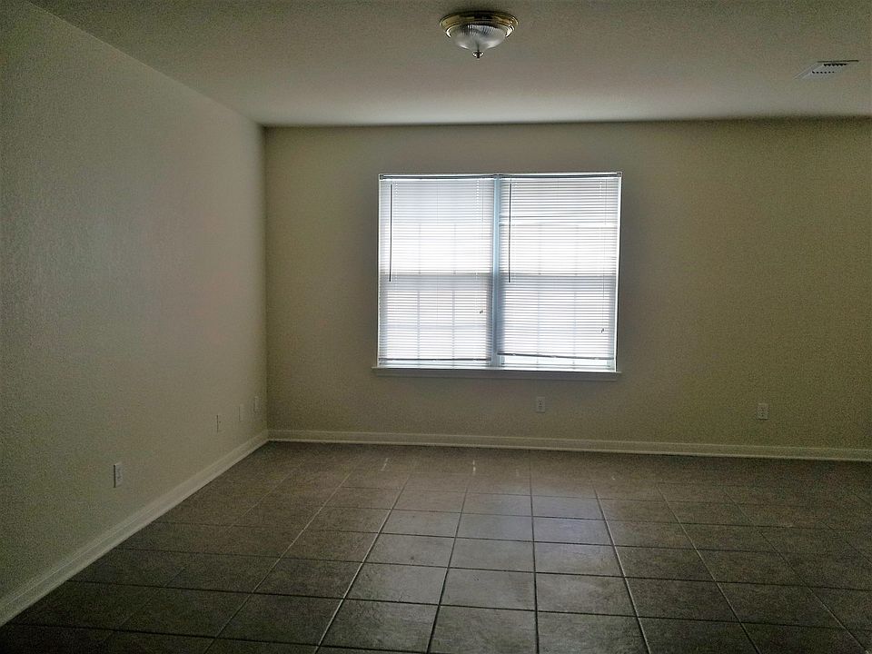 1st image of 13621 Woodstone Way
