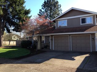 525 71st St, Springfield, OR 97478