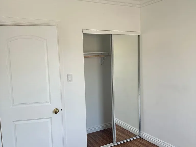 11406-11408 Berendo Ave — Photo 11