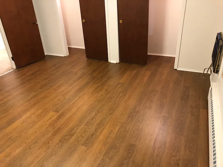 288 Oxford Ave #7 — Photo 2