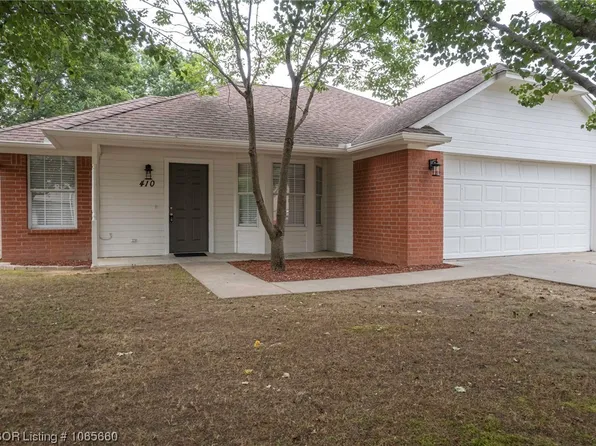 410 S Vine St, Hackett, AR 72937