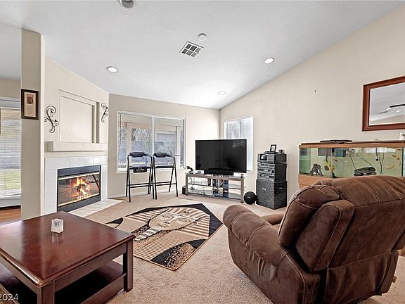 4th image of 4281 Riverstone Ave
