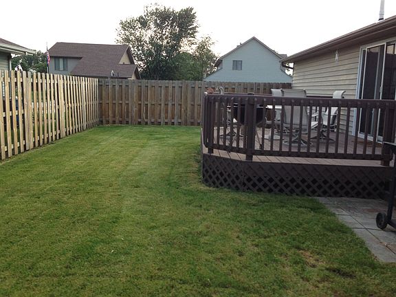 3rd image of 921 W Dresden Dr