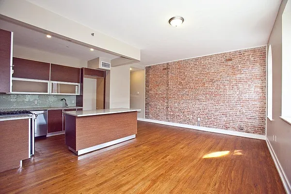 Rented by Vision Group | media 47