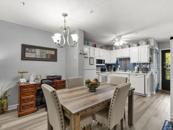 239 Beach City Rd APT 3336, Hilton Head Island, SC 29926