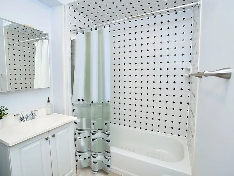 43 Mount Vernon St #1 — Photo 5