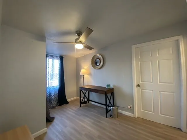 526 N View Ave — Photo 22