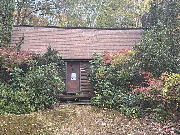 3rd image of 1609 Southampton Rd