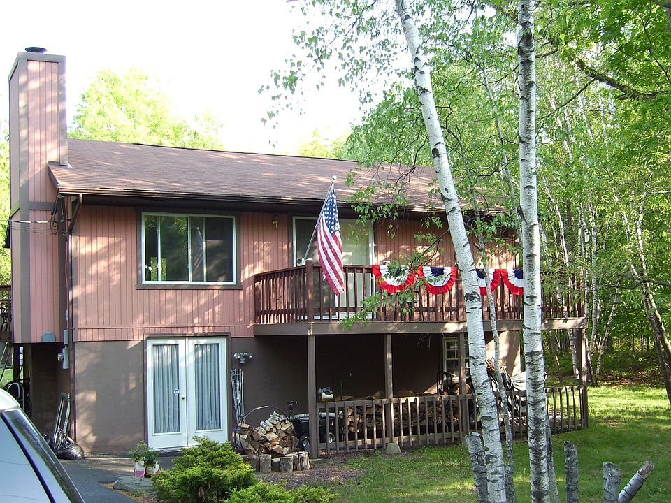Front of 115 Pawnee Trl.
