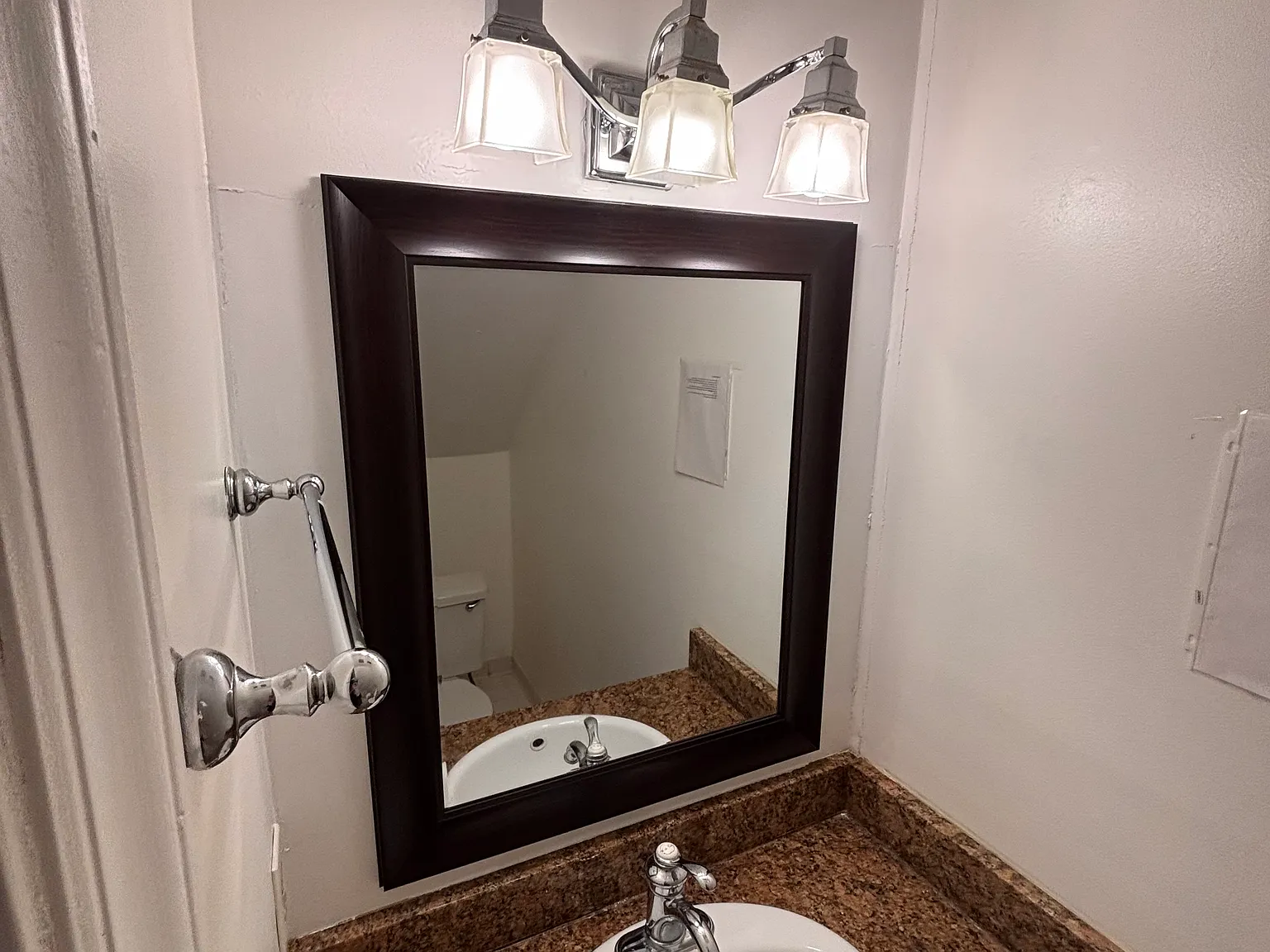 3 bed, 2.5 bath, 1460 sqft, $600 — Photo 3