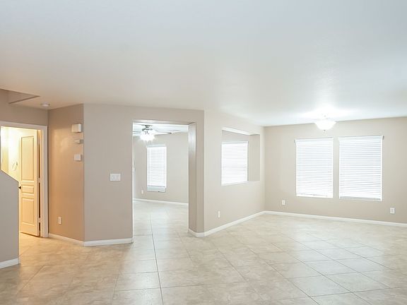 4th image of 1225 Grove Park St