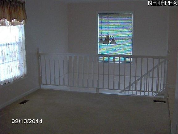 2nd image of 1332 Hibbard Dr #F-2