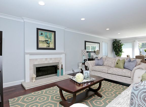 3rd image of 1190 Emerson Ave