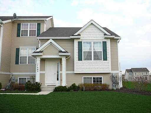 1st image of 1768 Fieldstone Dr N Unit N