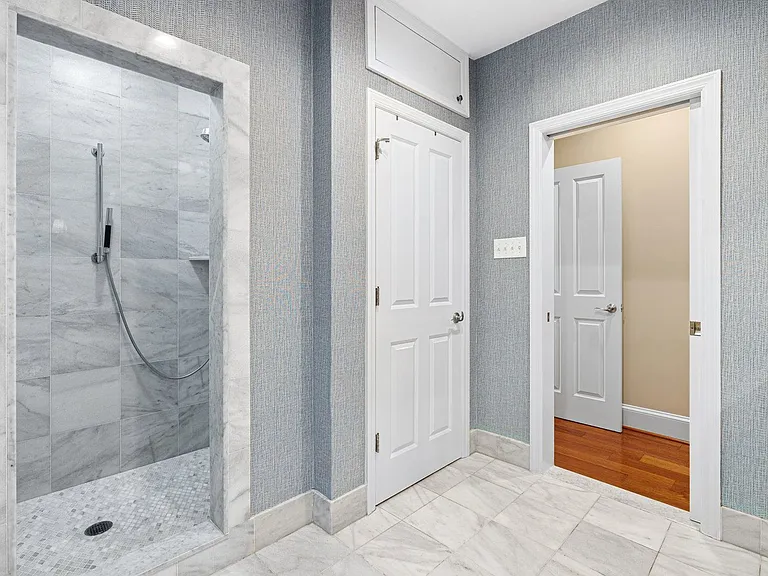 621 Pine St #1 — Photo 16