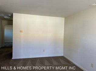 2047 Bluebell Dr, Santa Rosa, CA 95403