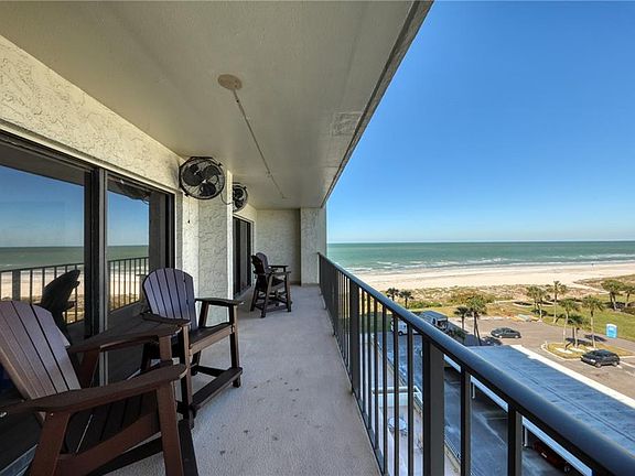3rd image of 1480 Gulf Blvd APT 606