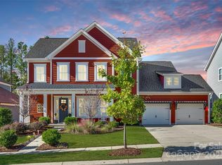 2329 Paddlers Cove Dr, Clover, SC 29710