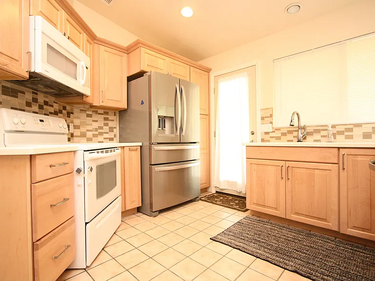 2683 W Fanbrook Rd — Photo 5