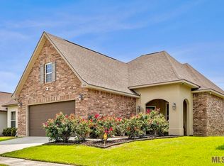 7284 Marshall Bond Dr, Zachary, LA 70791