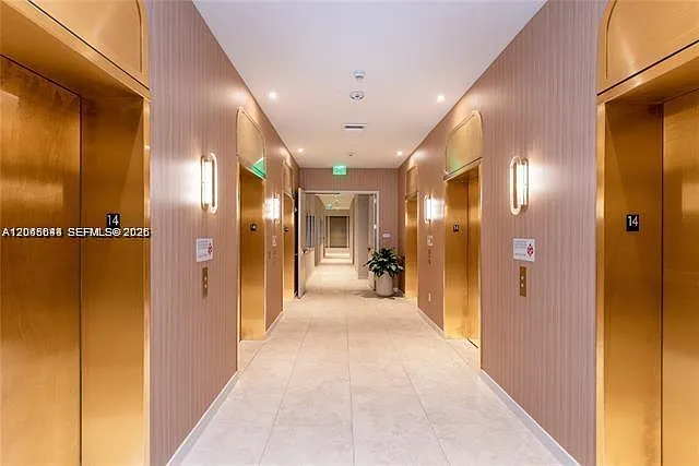 77 SE 5th St #1605 — Photo 33