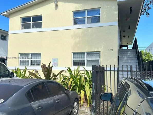 1243 NW 61st St, Miami, FL 33142