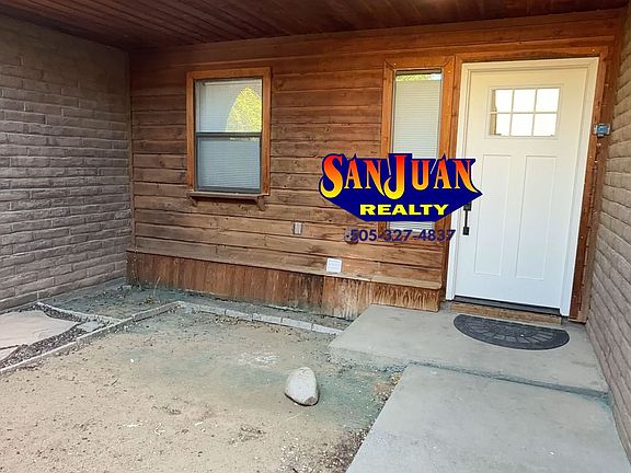 3rd image of 1066 E Navajo St