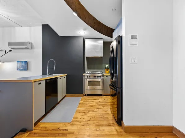 37 Bridge Street image 16 of 37