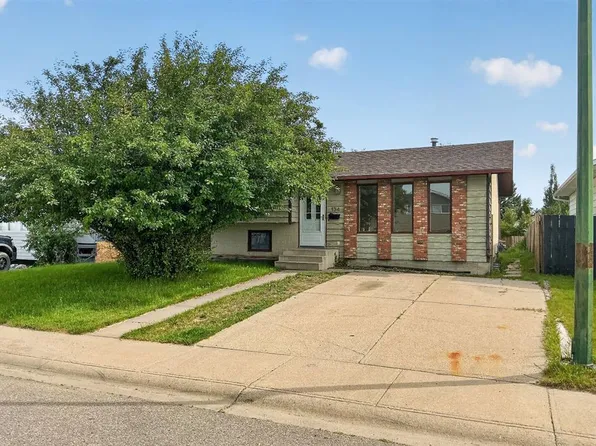 134 Ryerson Rd W, Lethbridge, AB T1K 4P1