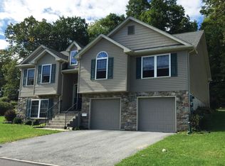 160 N 9th St, Bangor, PA