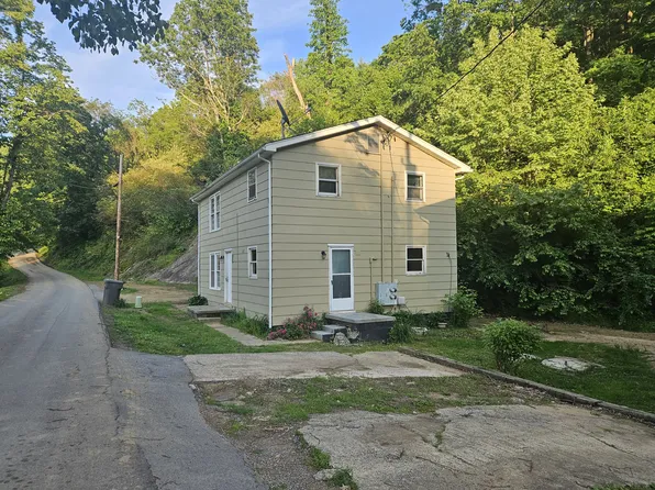 150 Edgewater Rd #2A, Elizabethton, TN 37643