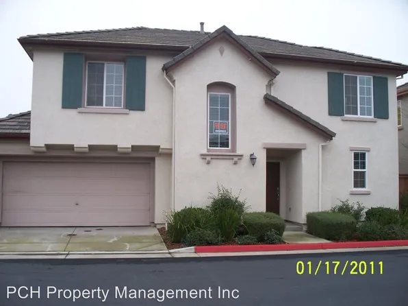 8717 Cortina Cir, Roseville, CA 95678