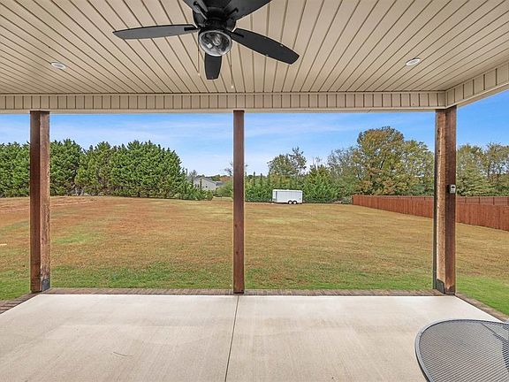 4th image of 351 Terra Plains Dr