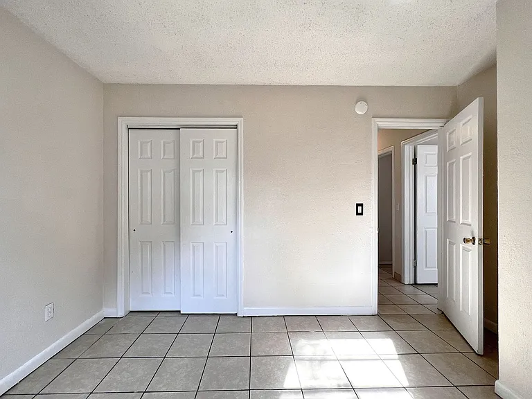 120 3rd Jpv St — Photo 11