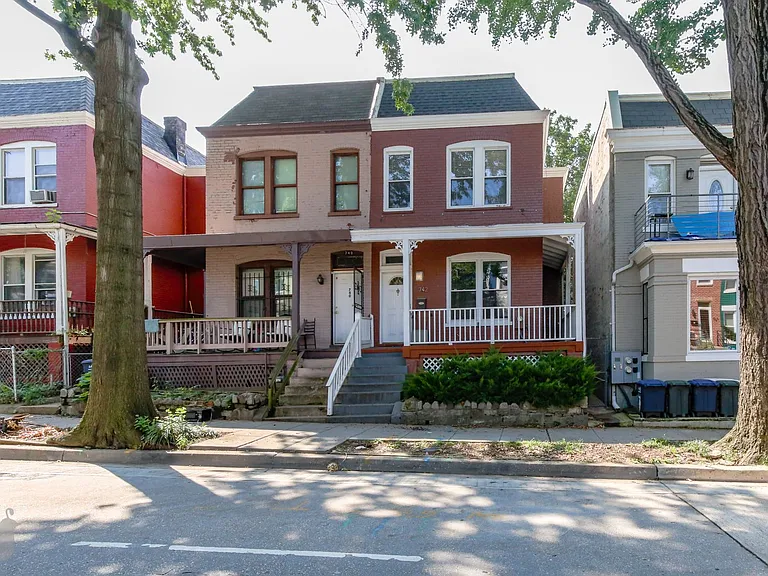 742 Harvard St NW — Photo 66
