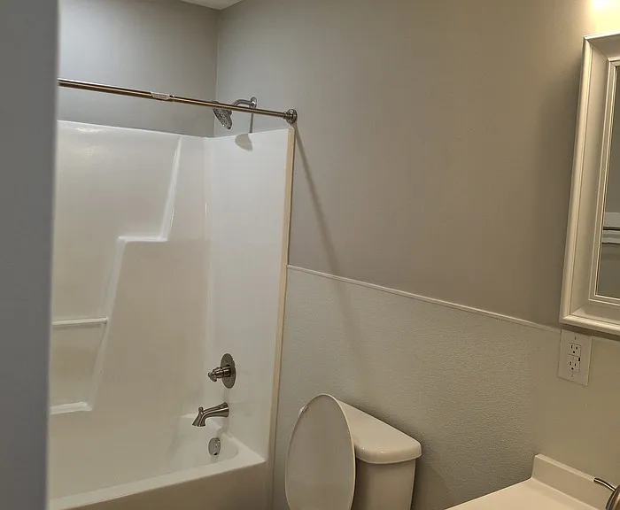 1700 Fletcher Dr #B — Photo 4
