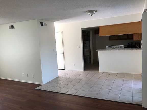 3rd image of 668 Laveta Ter APT 221