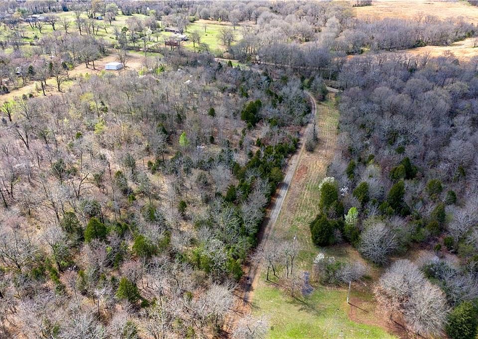 2nd image of 467685 E 1107 Rd