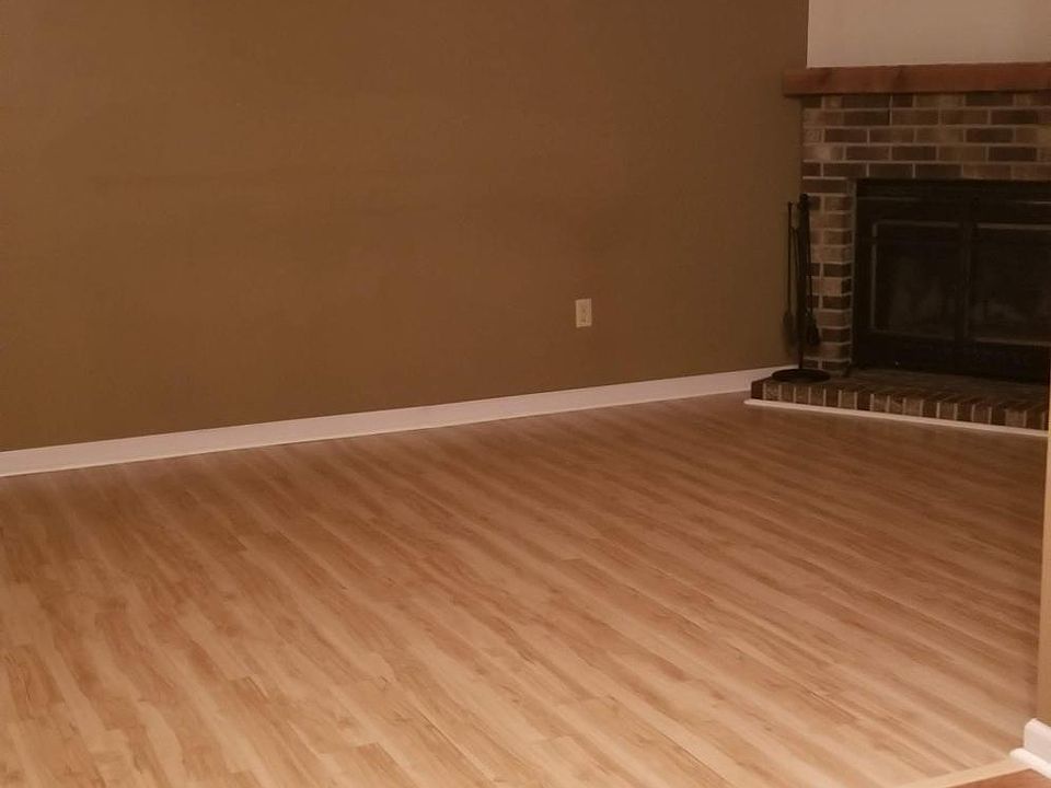1st image of 12580 University Ave NW