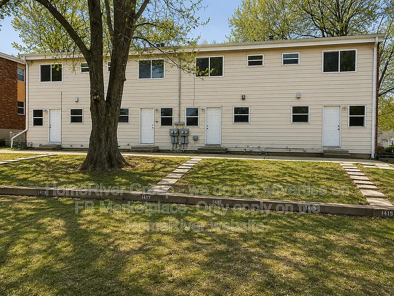 1415 N Main St — Photo 13