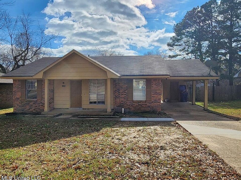1st image of 3655 Carroll Dr