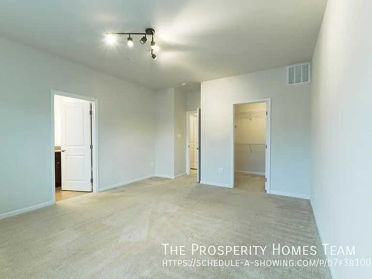 2744 Fredericksburg Rd — Photo 40