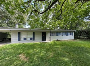 2748 Woodside Dr, Jackson, MS 39204