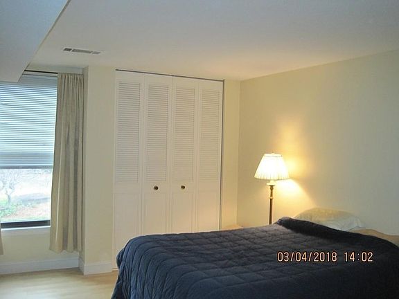4th image of 52 Shrewsbury Green Dr Unit G