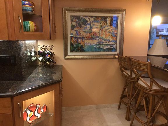 Breakfast Nook.