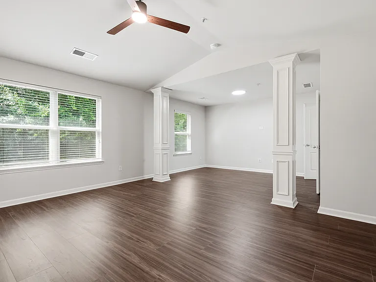 2244 Spicy Pine Ln — Photo 18