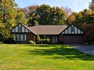 16425 Messenger Rd, Chagrin Falls, OH 44023