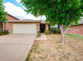709 Moss Glen Trl, Arlington, TX 76002