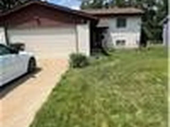 23017 McCann St, Warrensville Heights, OH 44128