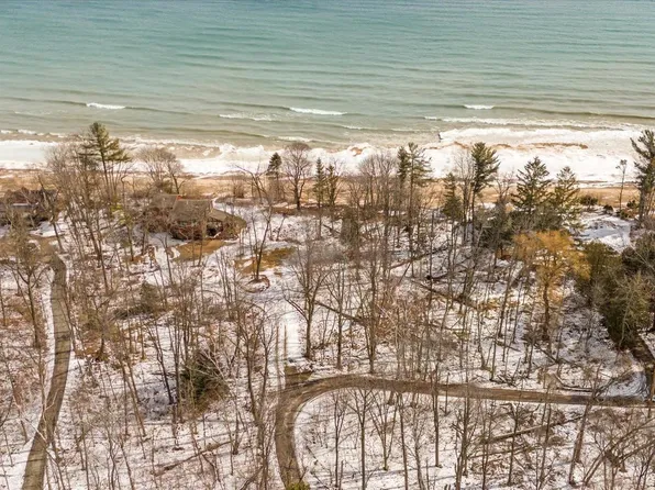 L1 Cole Road #1, Cedar Grove, WI 53013